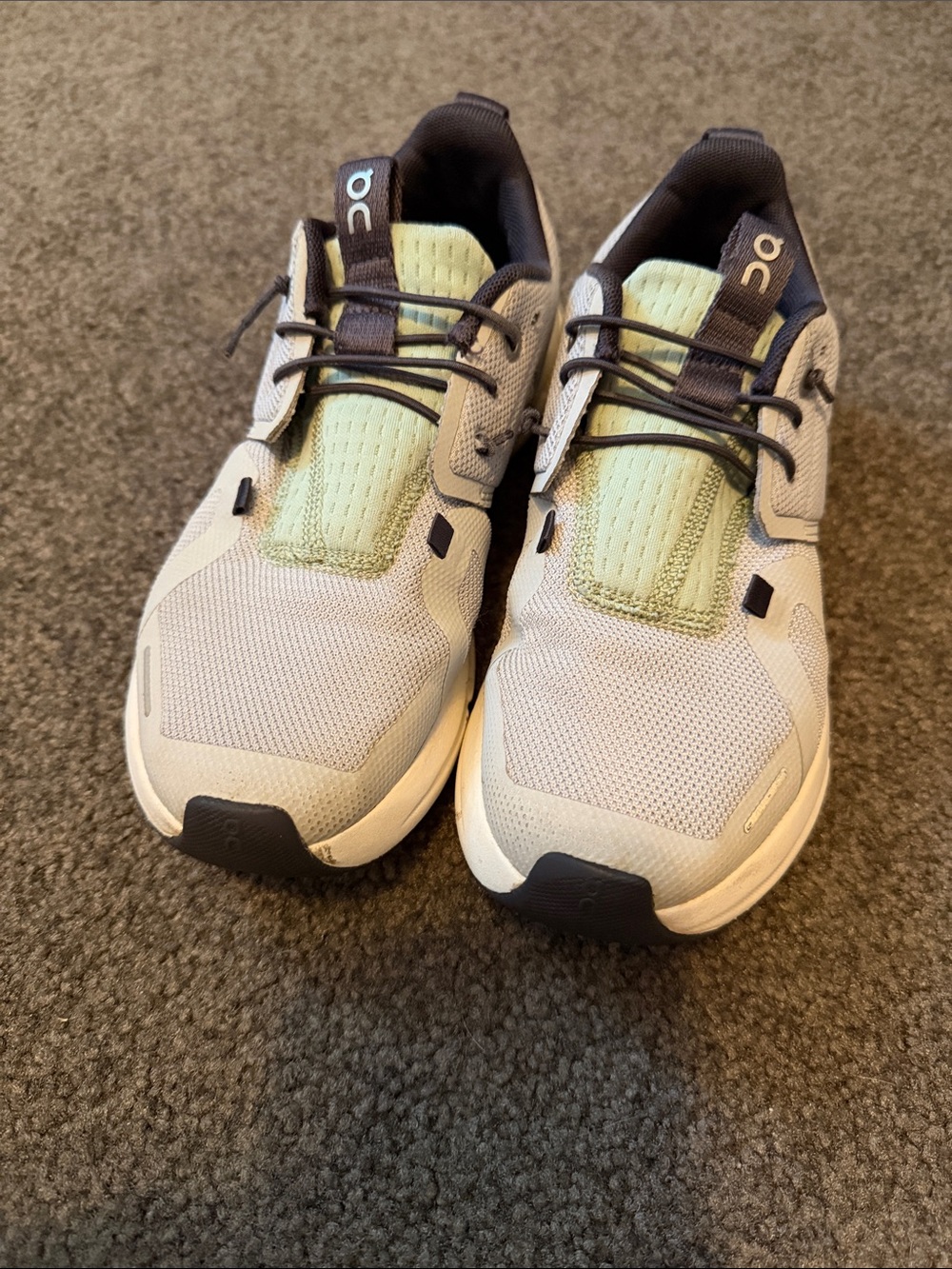 Kids On Cloud Sky Sneakers, Glacier Sage- Size 3.5